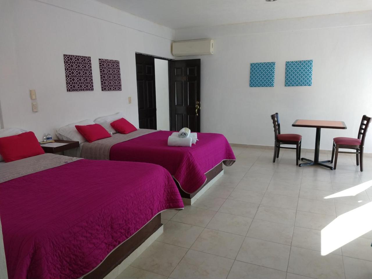 Hotel Espana Chetumal Zewnętrze zdjęcie